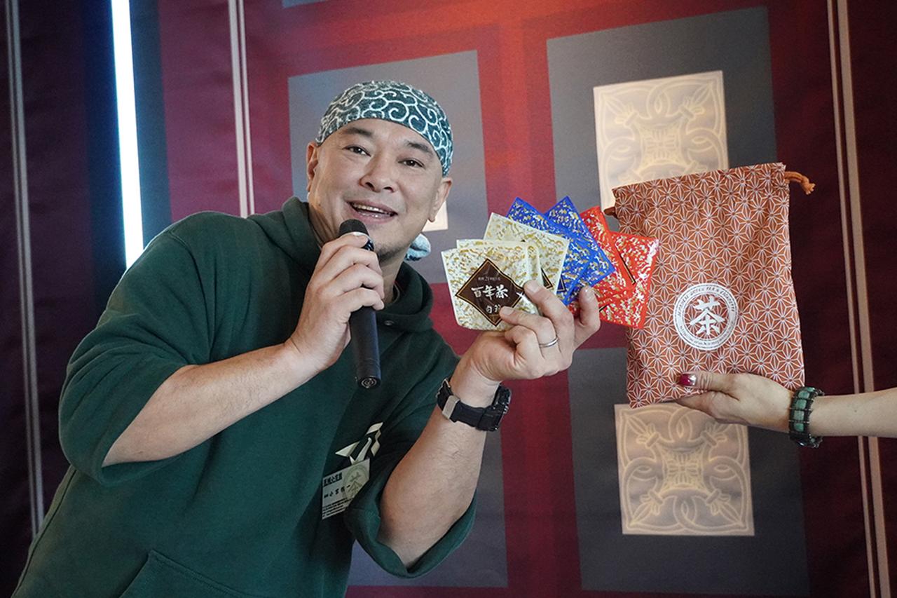 画像: 豪華景品多数!クジ引き大会に場内大興奮