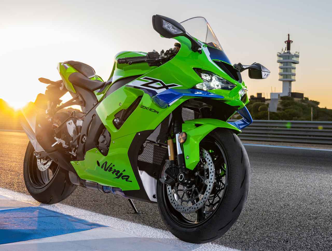 画像: KAWASAKI Ninja ZX-10R 2026年モデル 総排気量：998cc エンジン形式：水冷4ストDOHC4バルブ並列4気筒 シート高：825mm 車両重量：209kg 価格・発売時期未定