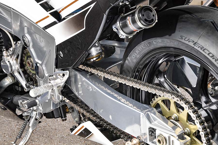 画像9: ’90年代カスタムのイメージを最新パーツと技法で再現して魅せる