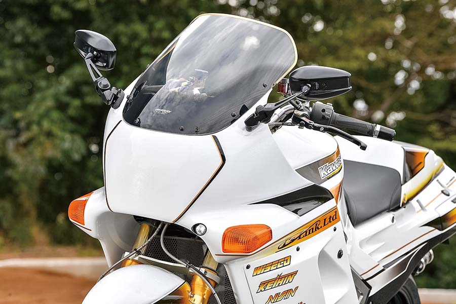 画像10: ’90年代カスタムのイメージを最新パーツと技法で再現して魅せる