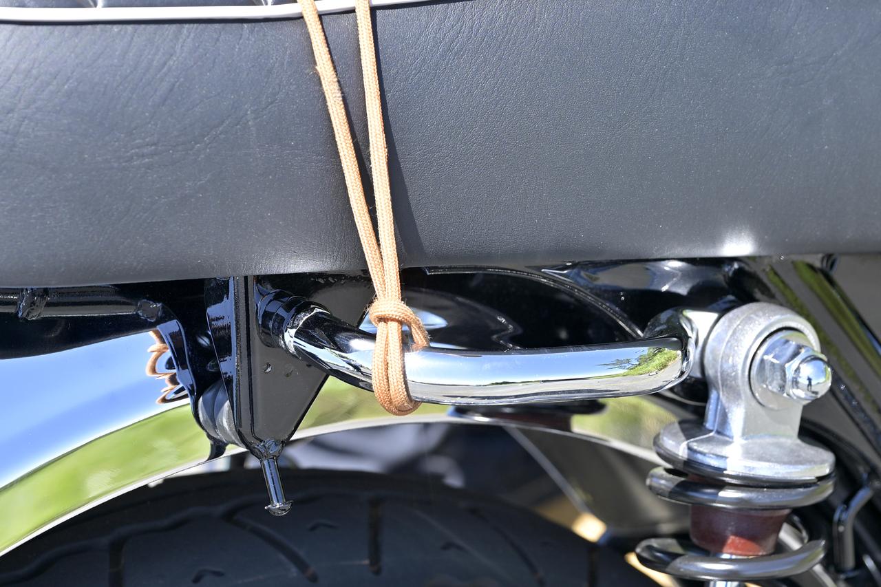 画像: ▲グラブバーも使い方によって、積載サポートパーツとなります。