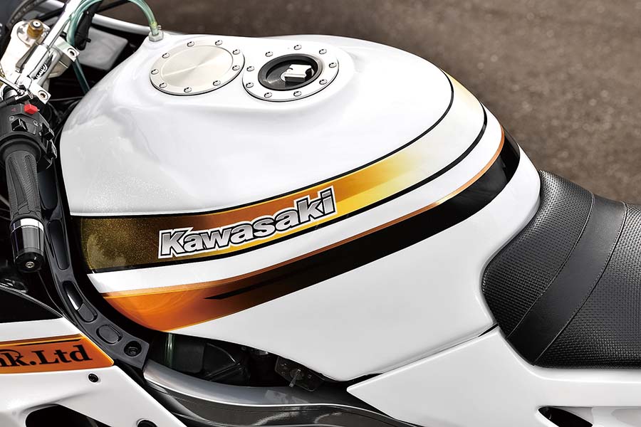 画像11: ’90年代カスタムのイメージを最新パーツと技法で再現して魅せる