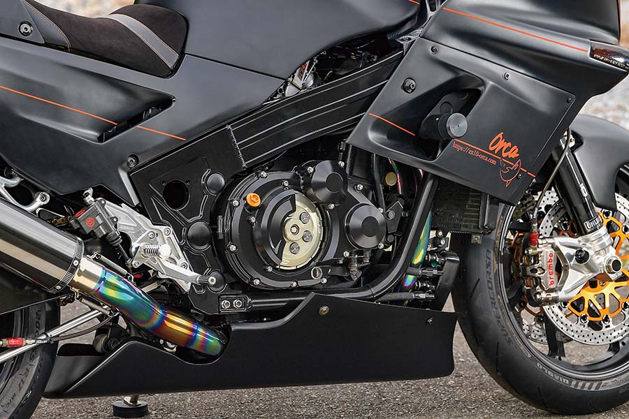 画像3: ブラックアウトしたもう1台のテーマは欧風スタイルのレーシングカスタム