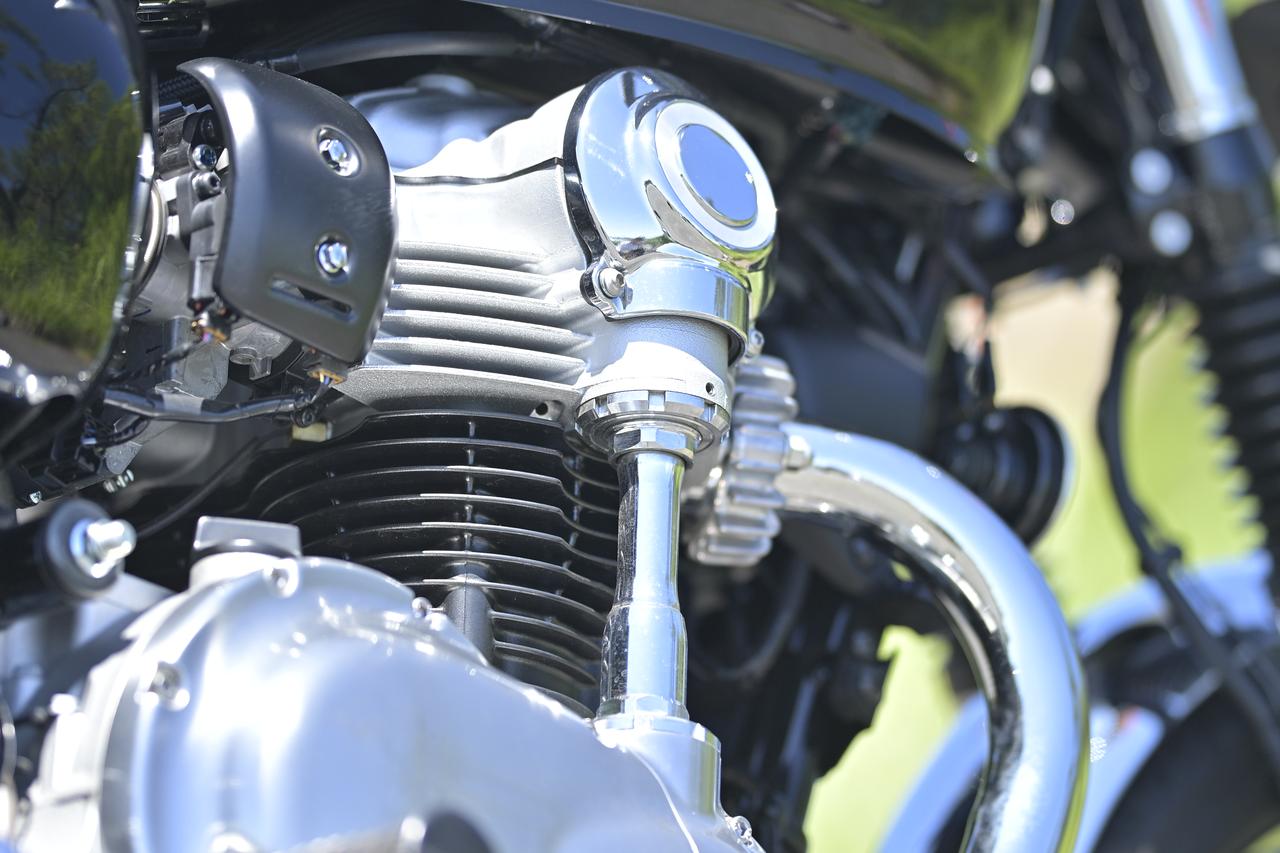 画像: ▲エンジンのヘッドとクランクケースを繋ぐベベルギア。