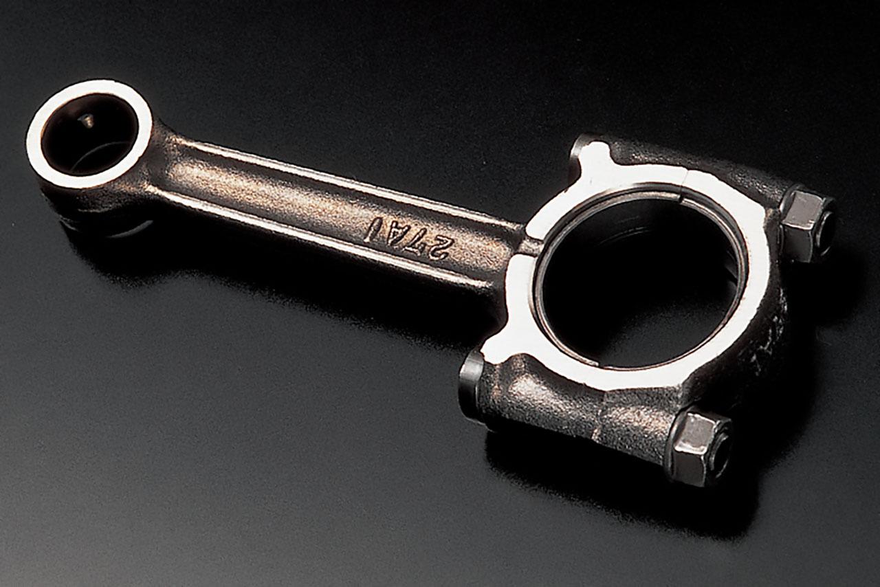 画像12: スズキ「GSX-R750(GR71F/F)」(1985年)エンジン解説