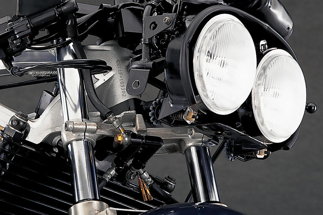 画像1: スズキ「GSX-R750(GR71F/F)」(1985年)各部装備・ディテール解説