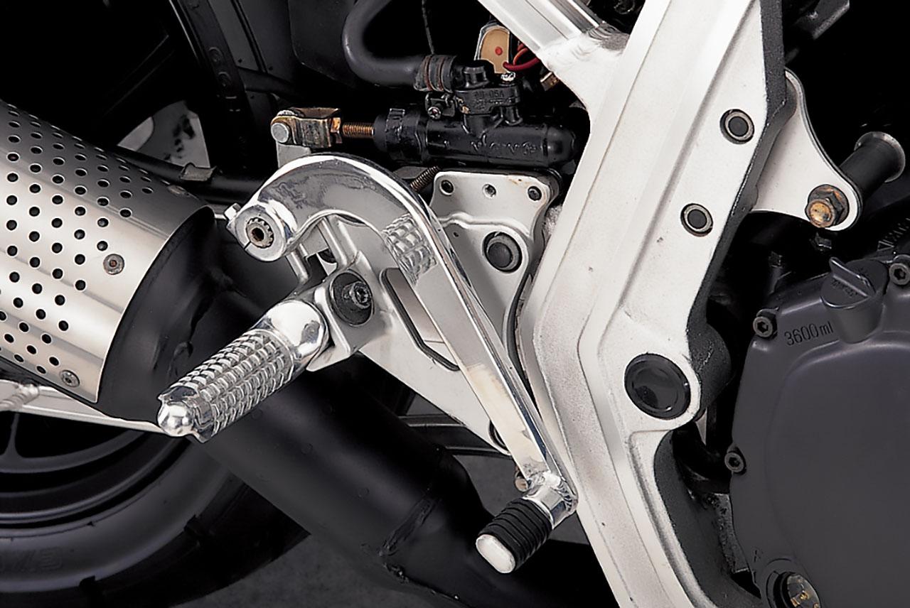 画像 : 32番目の画像 - 【写真48枚】スズキ「GSX-R750（GR71F／F）」（1985年） - webオートバイ