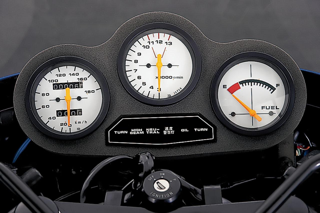 画像 : 39番目の画像 - 【写真48枚】スズキ「GSX-R750（GR71F／F）」（1985年） - webオートバイ