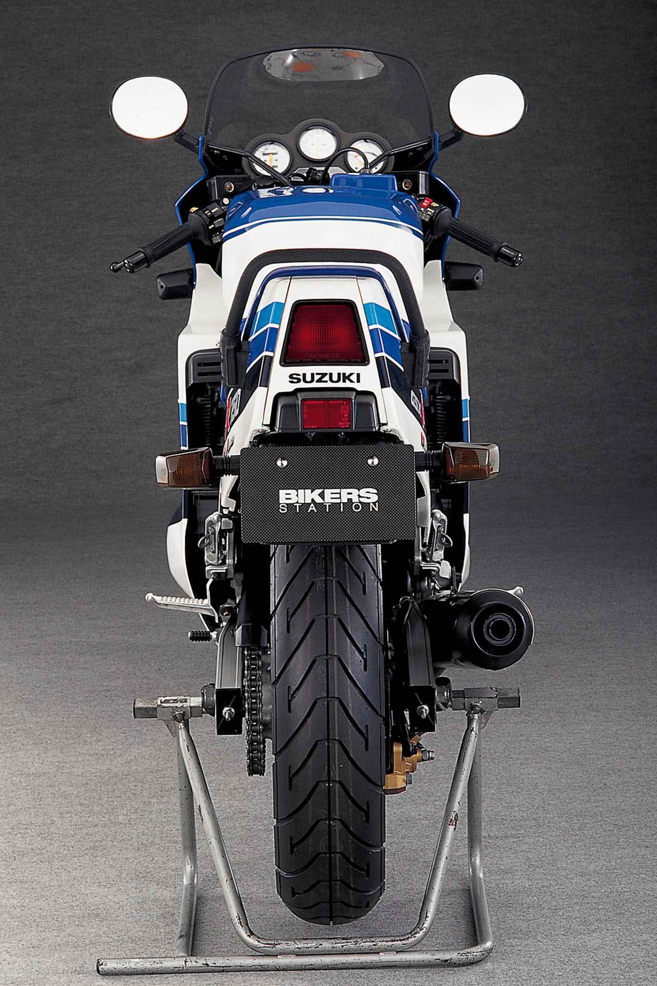 画像 : 5番目の画像 - 【写真48枚】スズキ「GSX-R750（GR71F／F）」（1985年） - webオートバイ