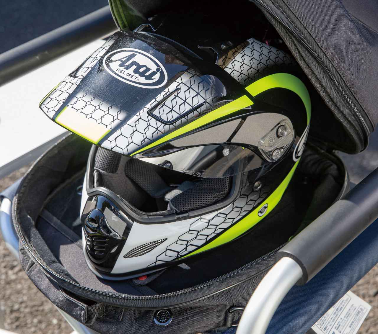 画像: サンコー「ヘルメットリフレッシャーバッグ」 - webオートバイ