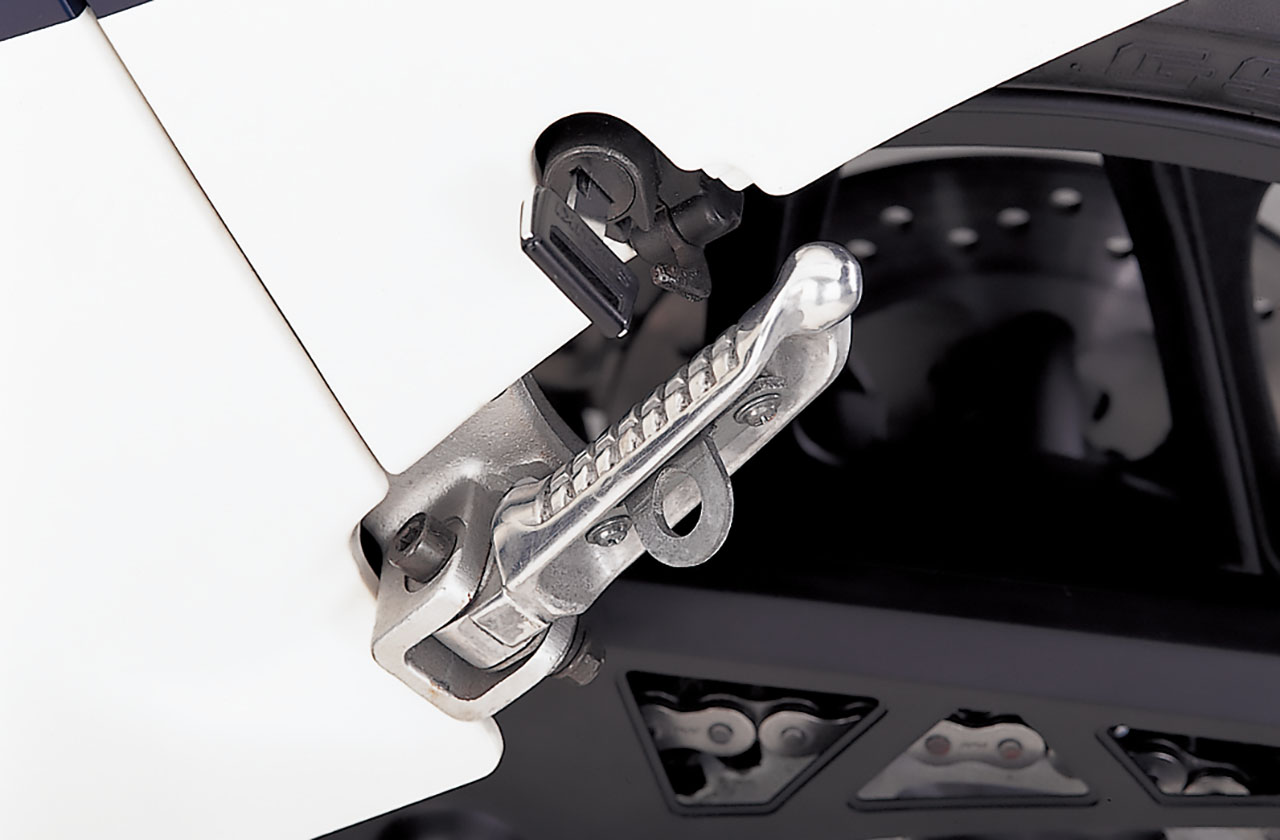 画像 : 31番目の画像 - 【写真48枚】スズキ「GSX-R750（GR71F／F）」（1985年） - webオートバイ