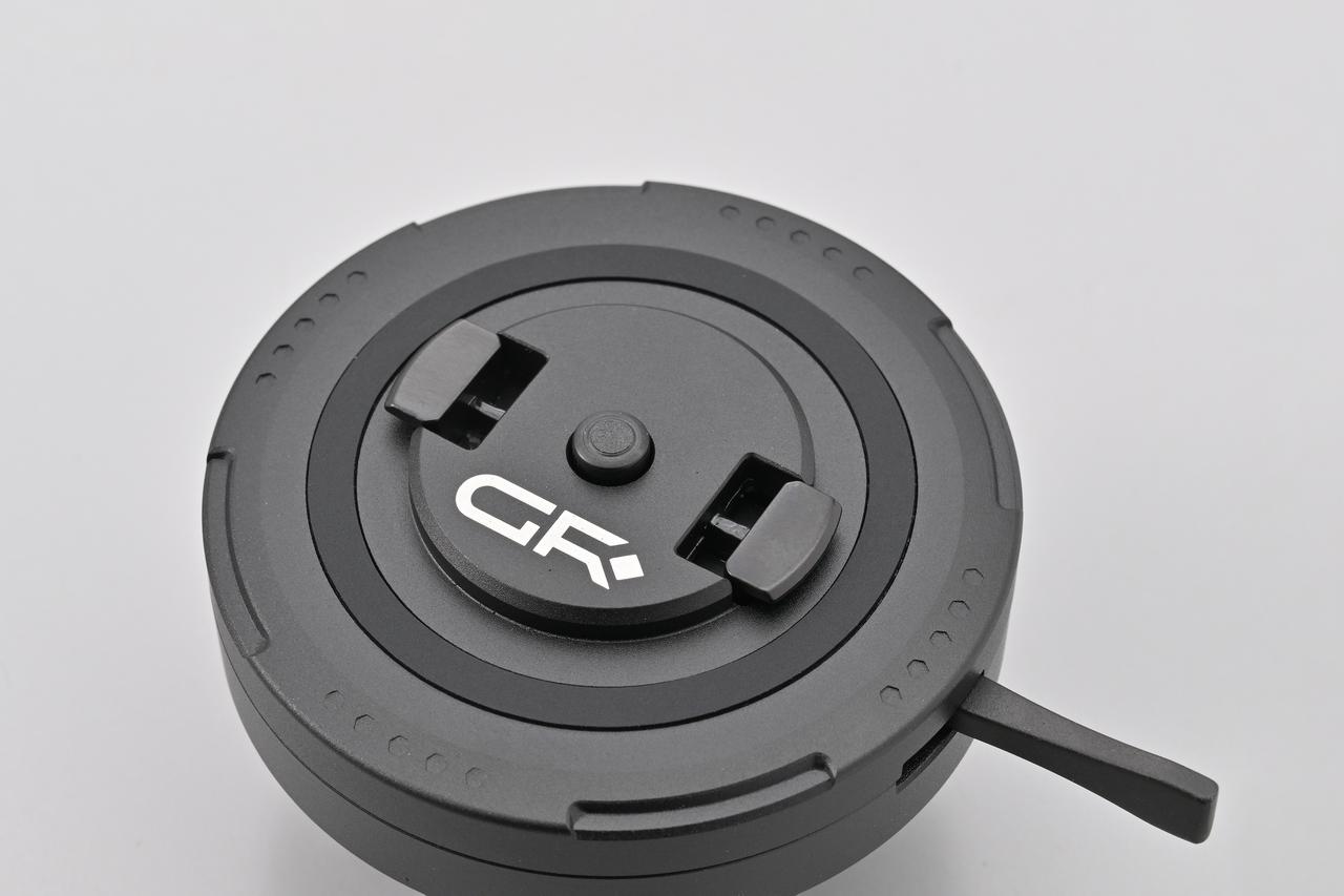 画像2: マグネットで位置決め不要、ロック機構搭載