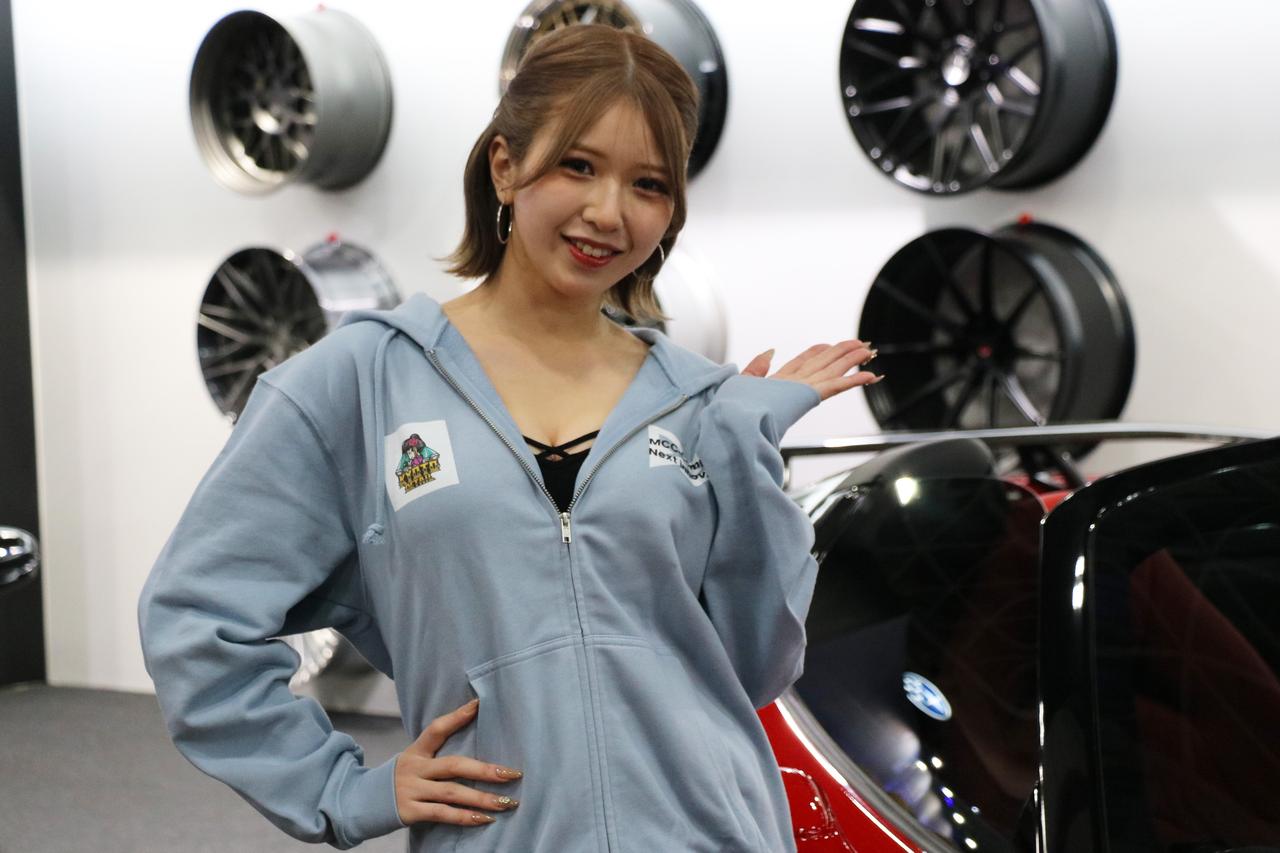 画像 : 1番目の画像 - 【写真11枚】ガールズスタッフ図鑑｜東京オートサロン2026・プレスデー - webオートバイ