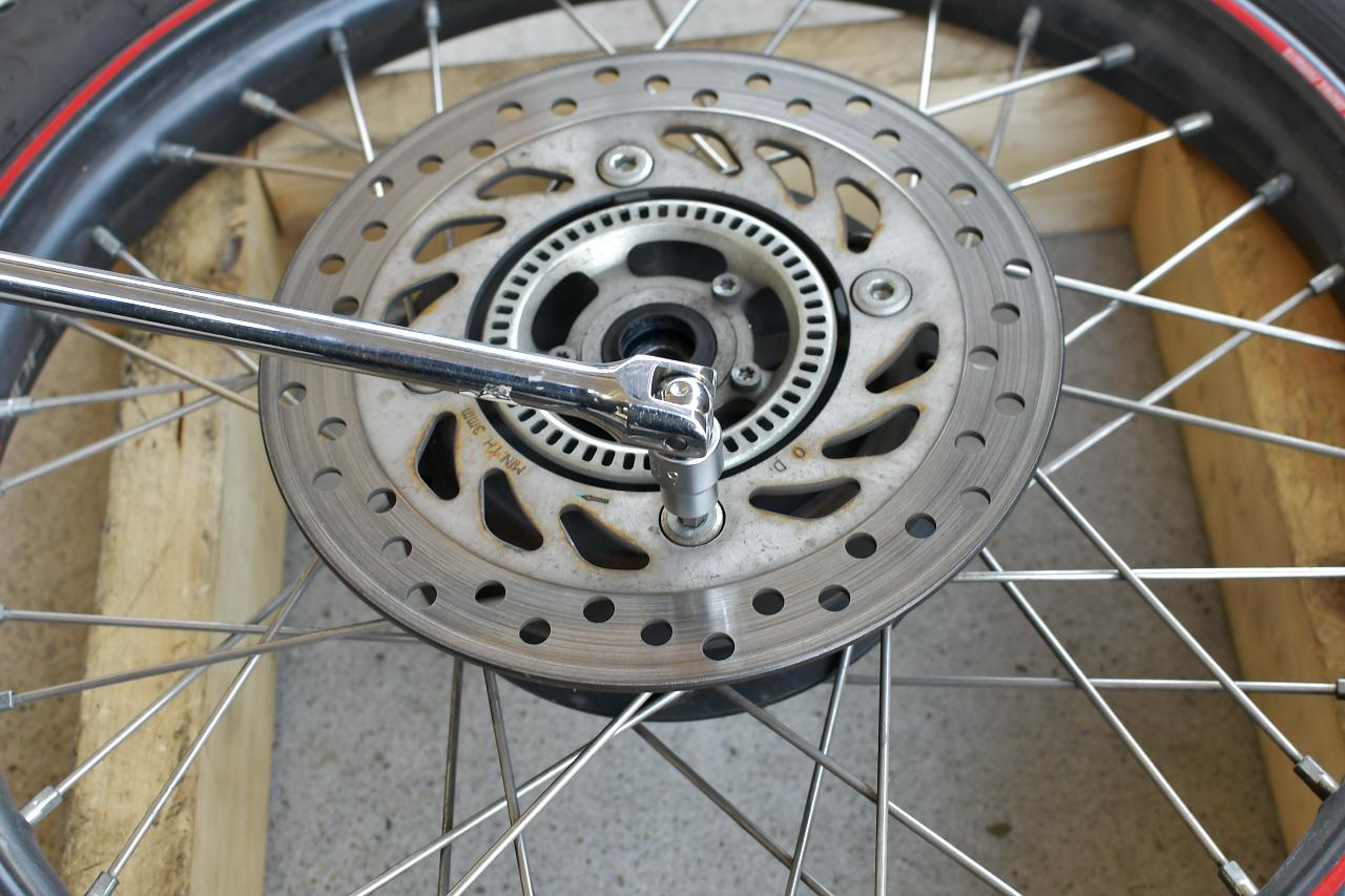 画像2: 実際にローター交換をしてみるよ