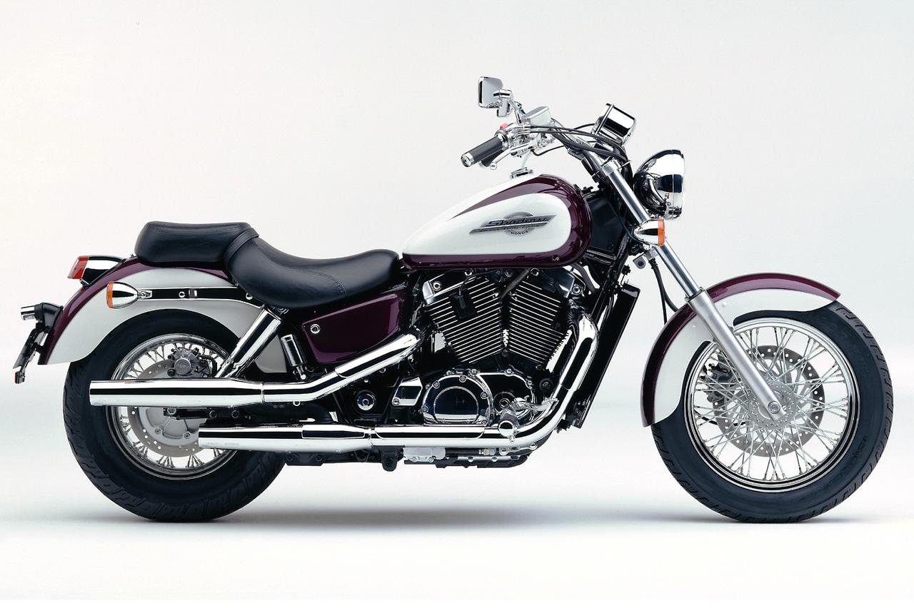 画像: Honda SHADOW AMERICAN CLASSIC EDITION 当時価格（税別）：113万円（北海道は3万円高、沖縄は1万円高。その他一部地域を除く）