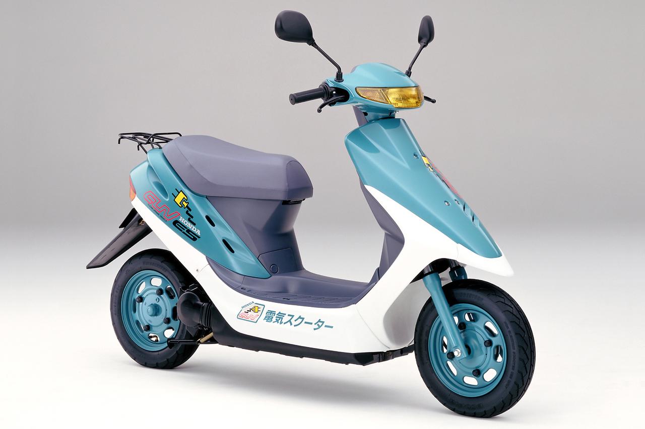 画像 : 1番目の画像 - 【写真4枚】ホンダ「CUV ES」（1994年） - webオートバイ