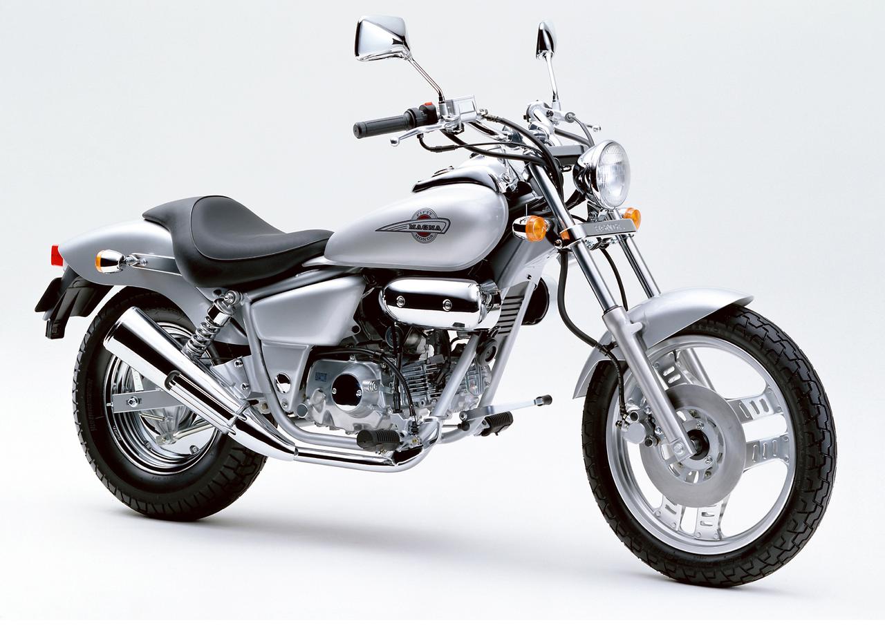 画像: ホンダ「マグナ50（フィフティ）」がいま人気？ - webオートバイ