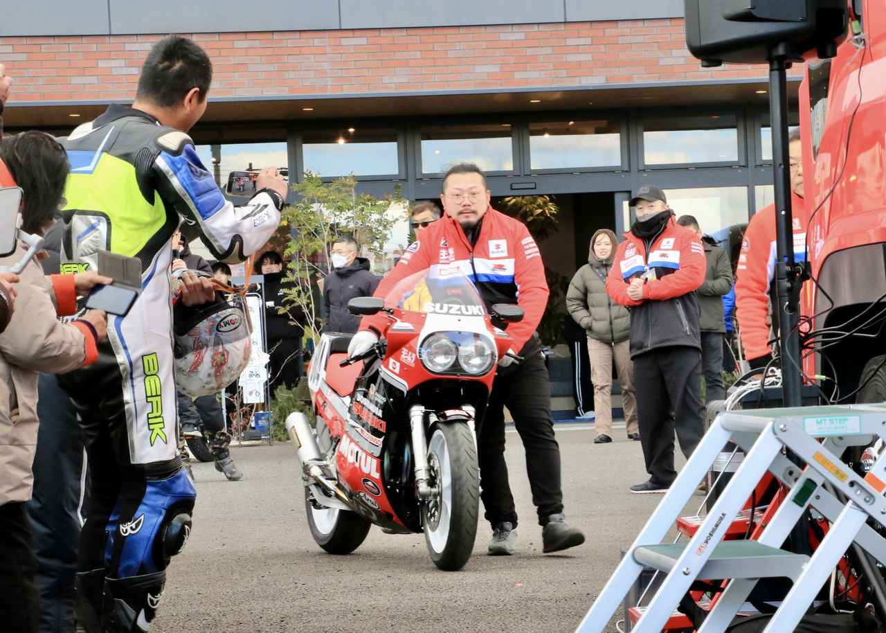 画像3: ヨシムラGSX-R750 #604コンプリートマシン納車セレモニー＆関西初となるヨシムラツーリングブレイクタイムが開催！