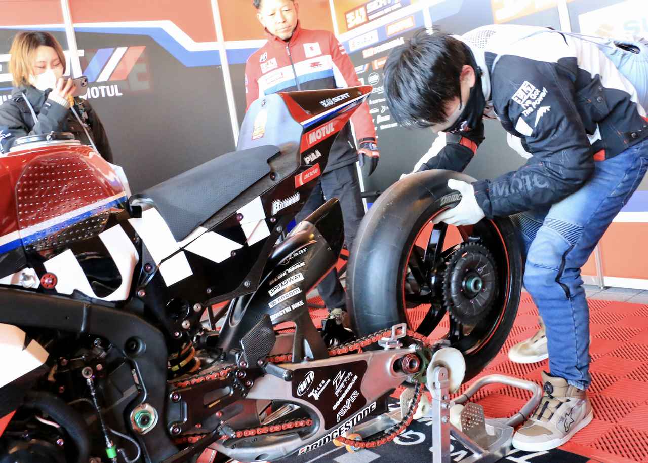 画像9: ヨシムラGSX-R750 #604コンプリートマシン納車セレモニー＆関西初となるヨシムラツーリングブレイクタイムが開催！