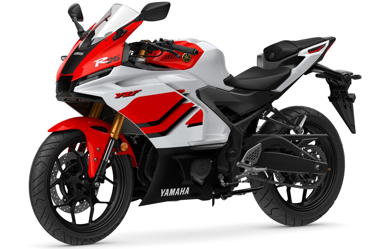 画像: YAMAHA YZF-R25 70th Anniversary Edition ABS 2026年モデル・400台限定 総排気量：249cc エンジン形式：水冷4ストDOHC4バルブ並列2気筒 シート高：780mm 車両重量：169kg 発売日：2026年2月27日（金） 税込価格：71万2800円