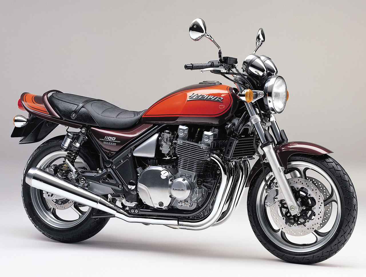 画像: KAWASAKI ZEPHYR1100 2002年 価格：85万9000円（当時、消費税別）