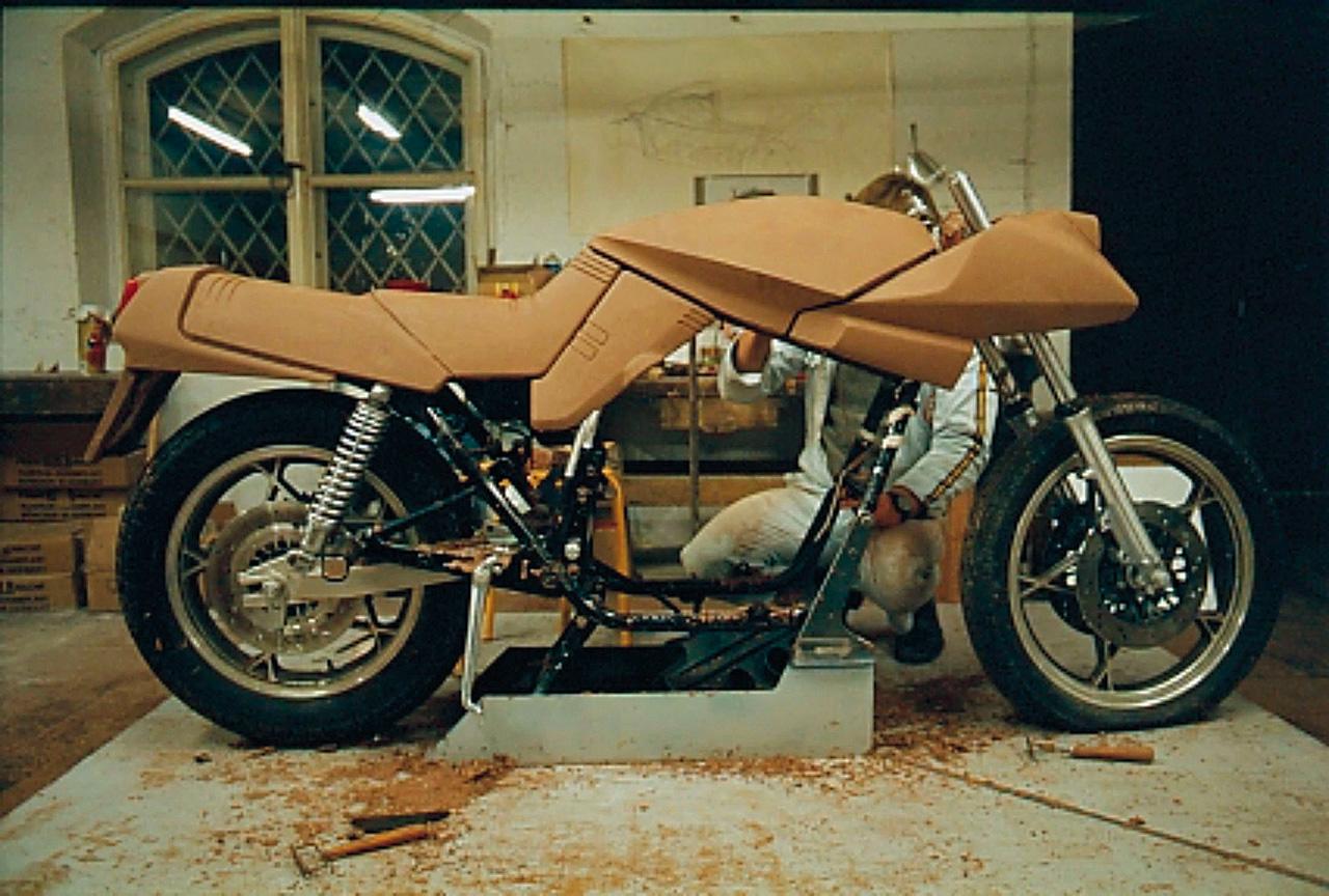 画像 : 13番目の画像 - 【写真18枚】スズキ「GSX1100S KATANA」「KATANA」 - webオートバイ