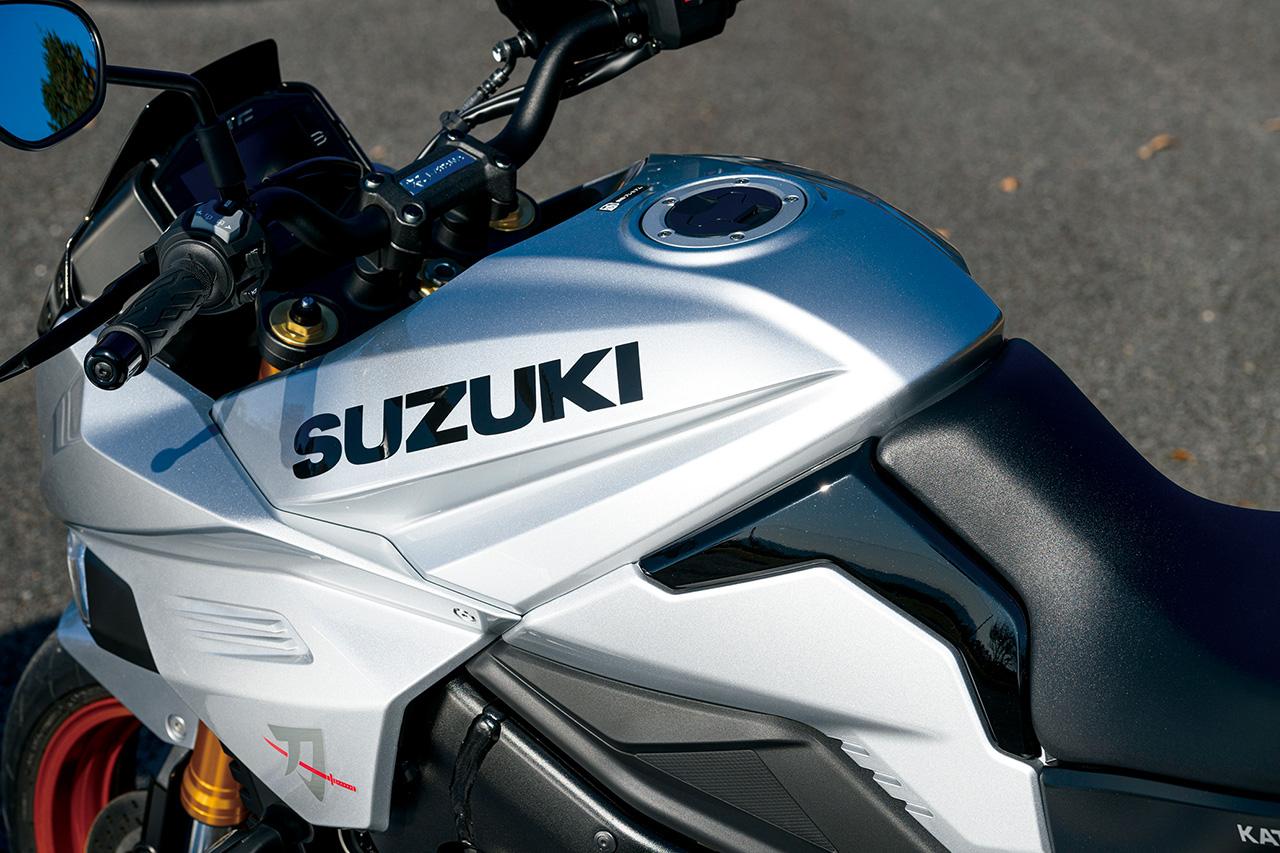 画像 : 11番目の画像 - 【写真18枚】スズキ「GSX1100S KATANA」「KATANA」 - webオートバイ