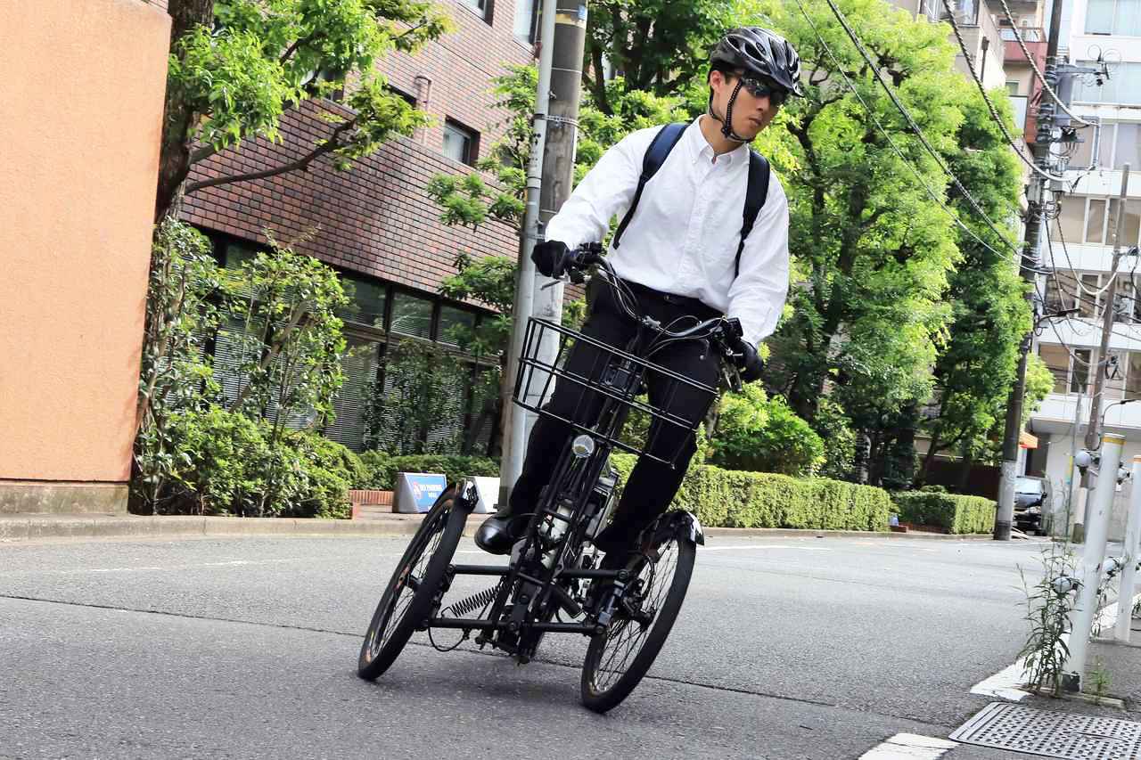 画像: 「noslisu」で街中を走ってみた! 3輪の魅力と走行時の注意点を解説 - Kawasaki Good Times