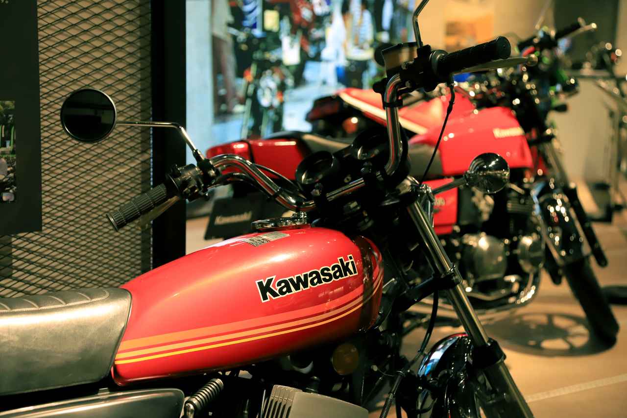 画像: 歴代の名車がずらり。「70 Years of Good Times」でバイクブームの熱狂に浸る