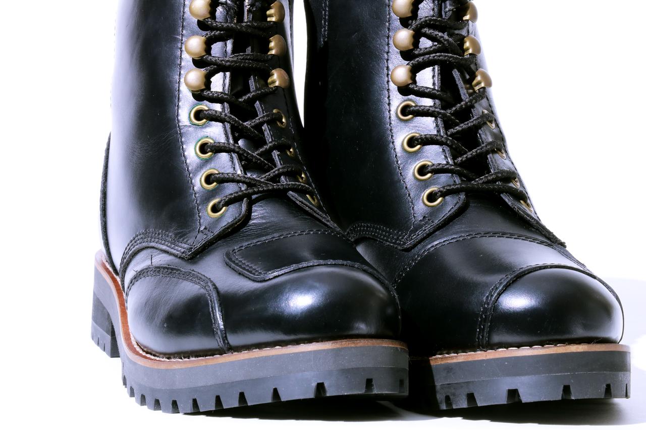 画像8: 見た目は重厚、履けば軽快！ デイトナ「ダービーライドブーツ」は革製品ならではの魅力と機能性を備えたお洒落なライディングブーツ