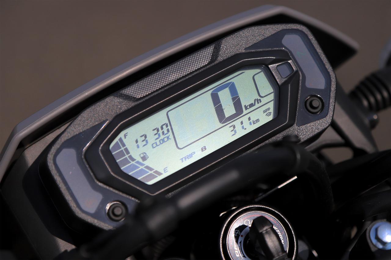 画像: スマホと連携！ 最新のフルデジタルメーター