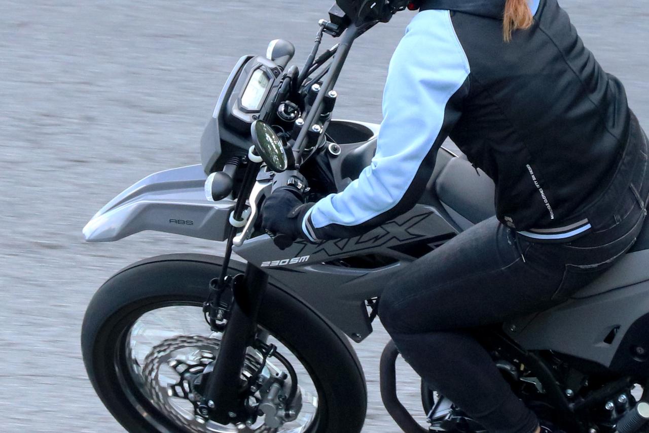 画像: ハンドル・前輪などフロントまわりの安心感