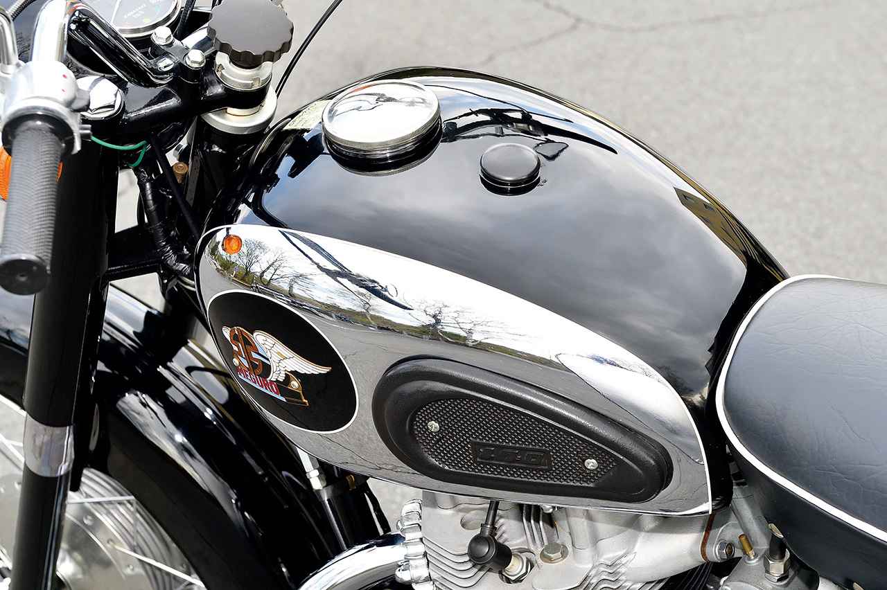 画像 : 6番目の画像 - 【写真11枚】カワサキ「500メグロK2」「メグロK3」 - webオートバイ