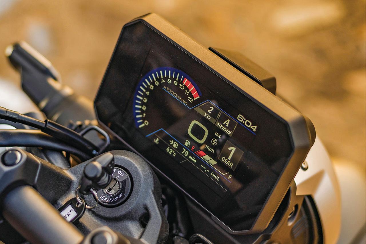 画像 : 4番目の画像 - 【写真12枚】スズキ「GSX-8T」「T500」「GS1000」 - webオートバイ