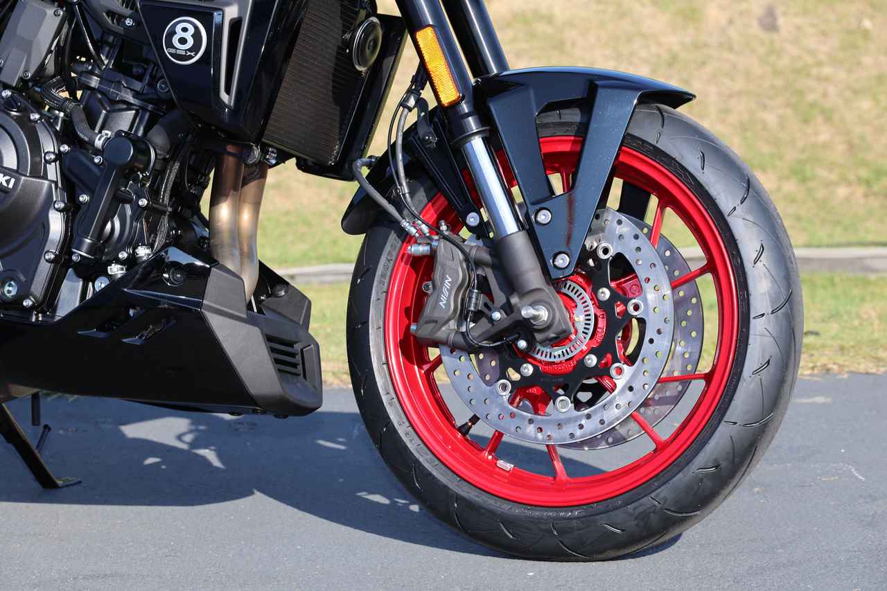 画像8: 【発売日、価格決定!】スズキ「GSX-8T」「GSX-8TT」をじっくり解説! 大注目のネオレトロ・ロードスター