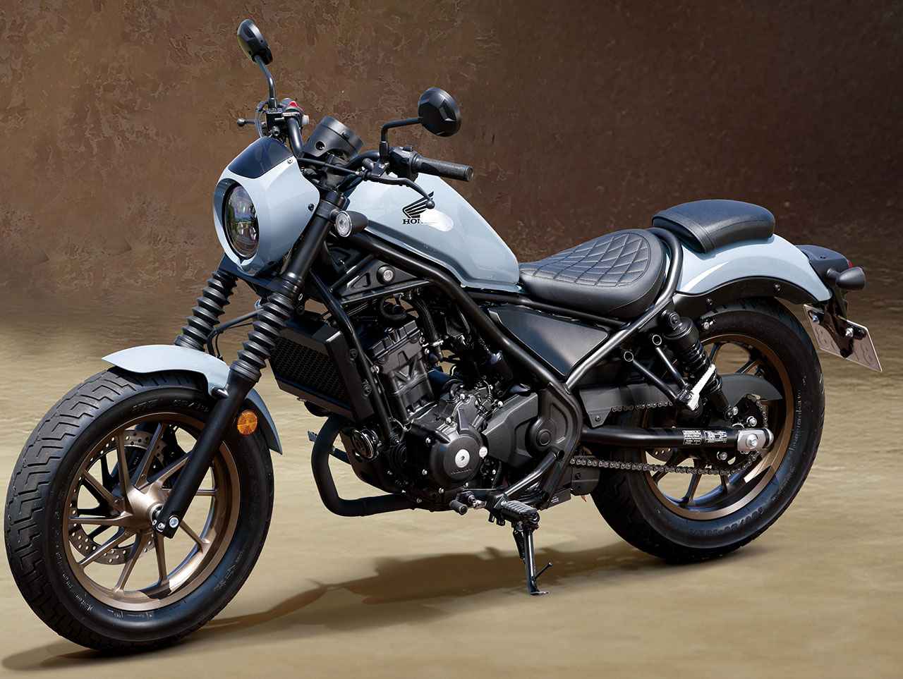 画像 : 3番目の画像 - 【写真9枚】ホンダ「レブル」「レブル250」 - webオートバイ