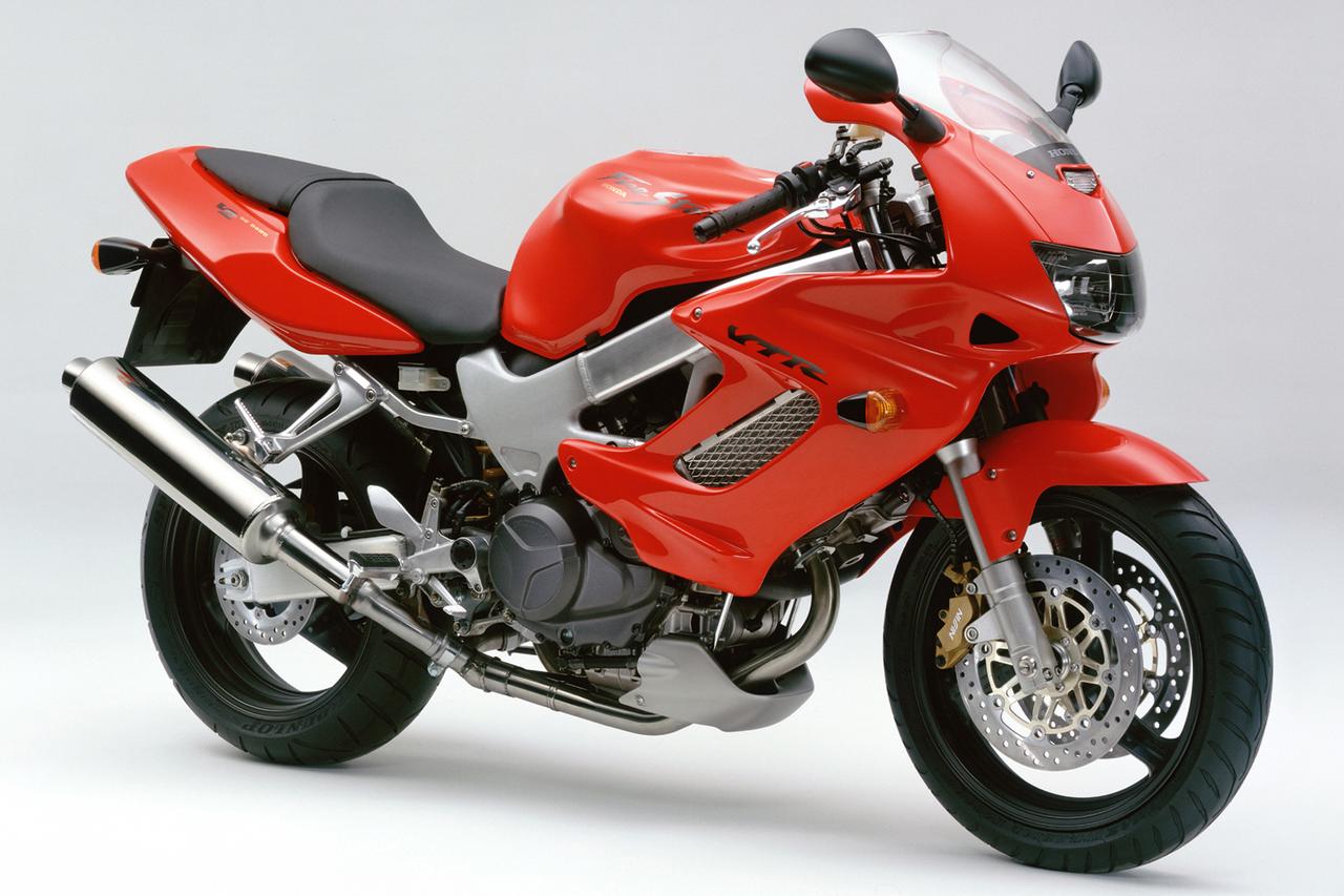 画像1: ホンダ「ファイアーストーム」（1997年）【90年代に登場したホンダのバイク図鑑】