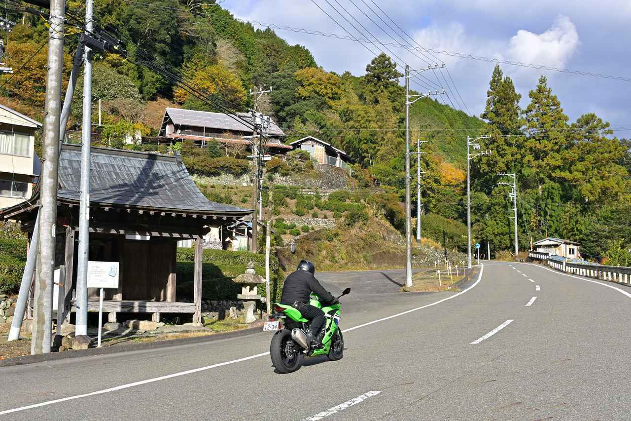 画像4: カワサキ「Ninja ZX-25RR」で旅を愉しむ｜250cc・4気筒スーパースポーツのスペシャリティはあらゆる道で感じられる【ツーリングレポート】