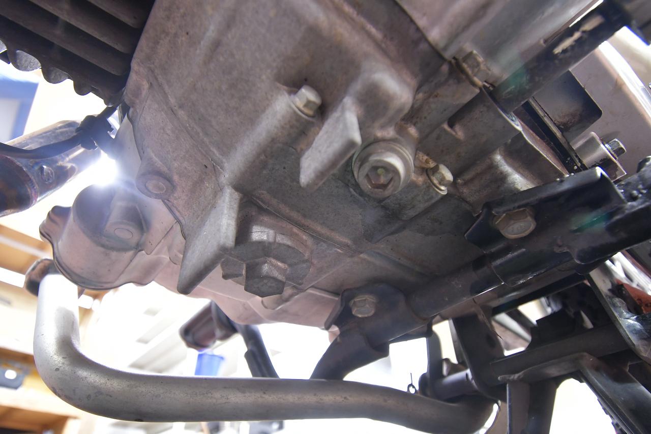 画像1: JA44のオイル＆オイルフィルターを交換していくよ