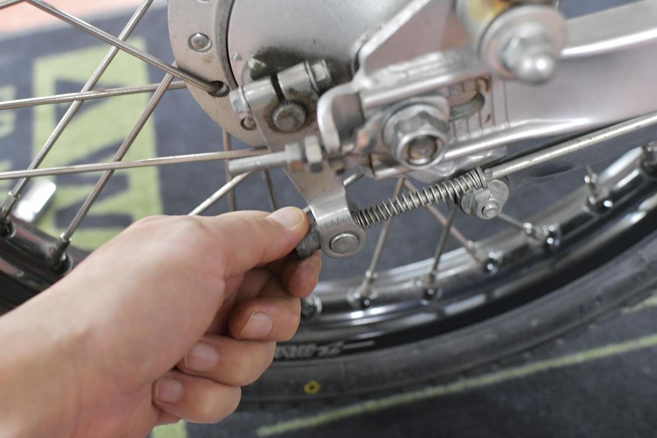 画像5: 各部を緩めていくよ