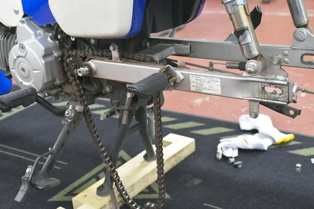 画像1: チェーン、前後スプロケ、ハブダンパーを外すよ