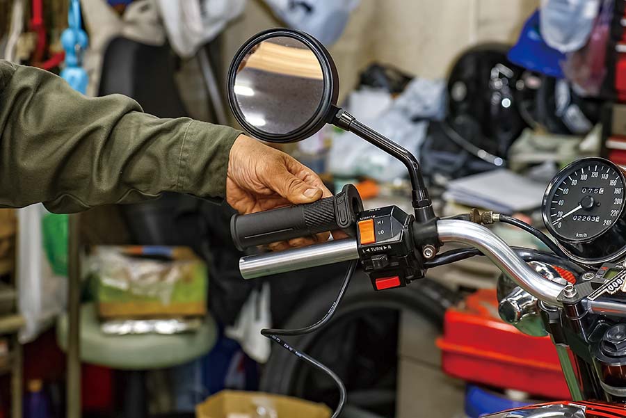 画像2: 手慣れていればZ1にも即装着できるのだ!