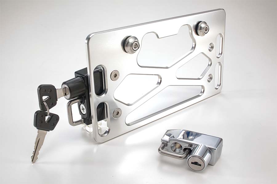 画像: アグラス・スズキHayabusa(’21-)『ヘルメットホルダー&ナンバープレートホルダー』 | ヘリテイジ&レジェンズ|Heritage& Legends