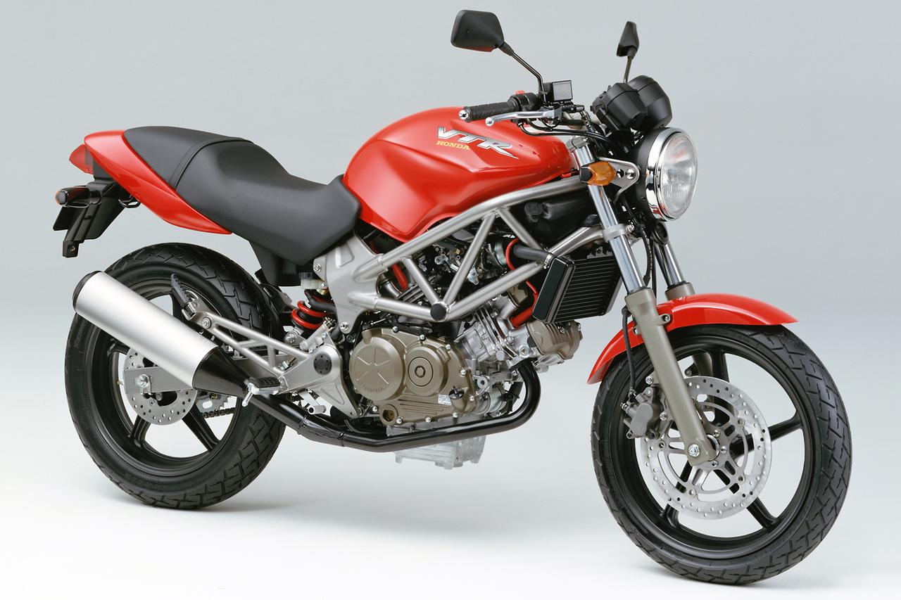 画像 : 1番目の画像 - 【写真4枚】ホンダ「VTR」（1997年） - webオートバイ