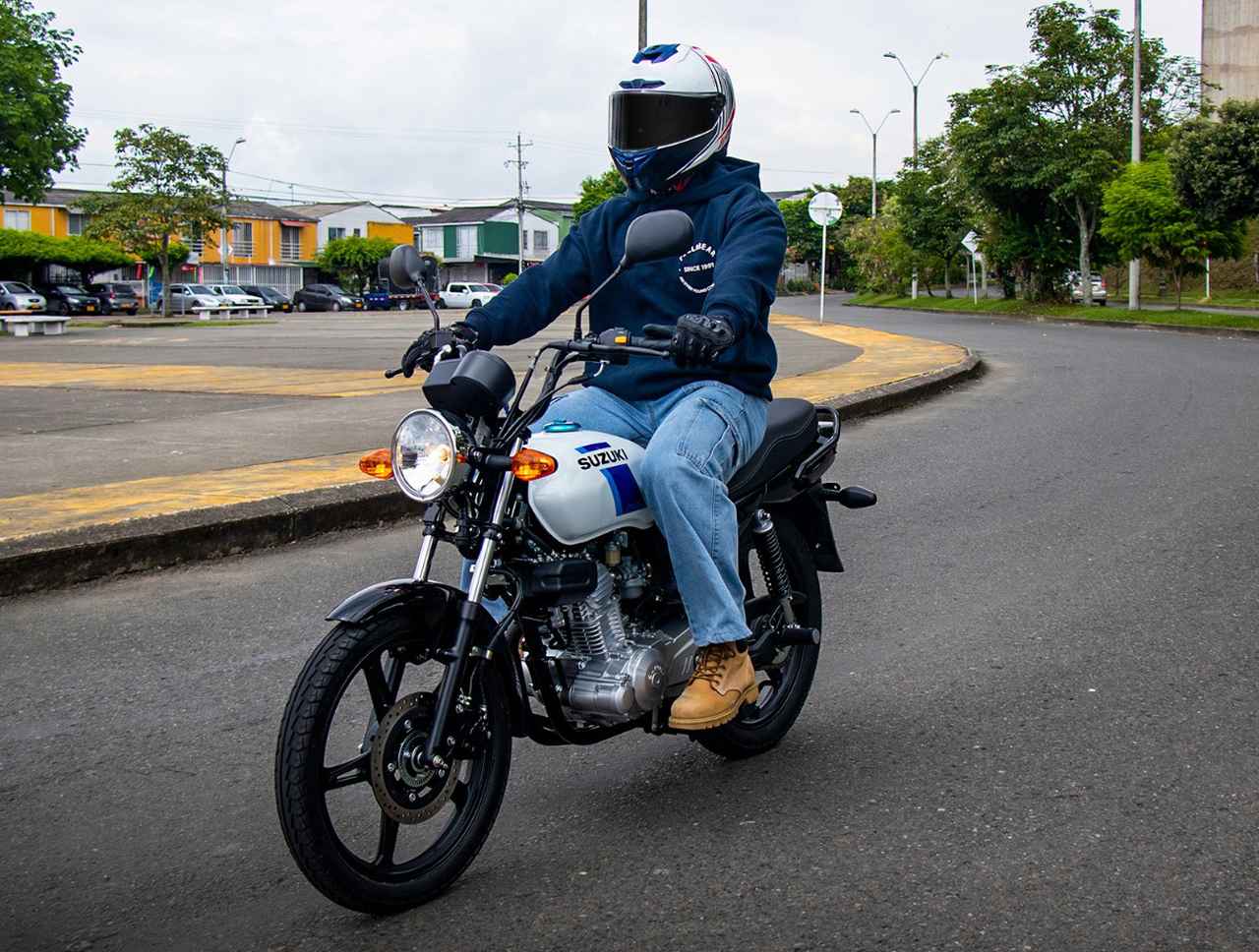 画像 : 15番目の画像 - 【写真16点】スズキ「AX4 ABS」 - webオートバイ