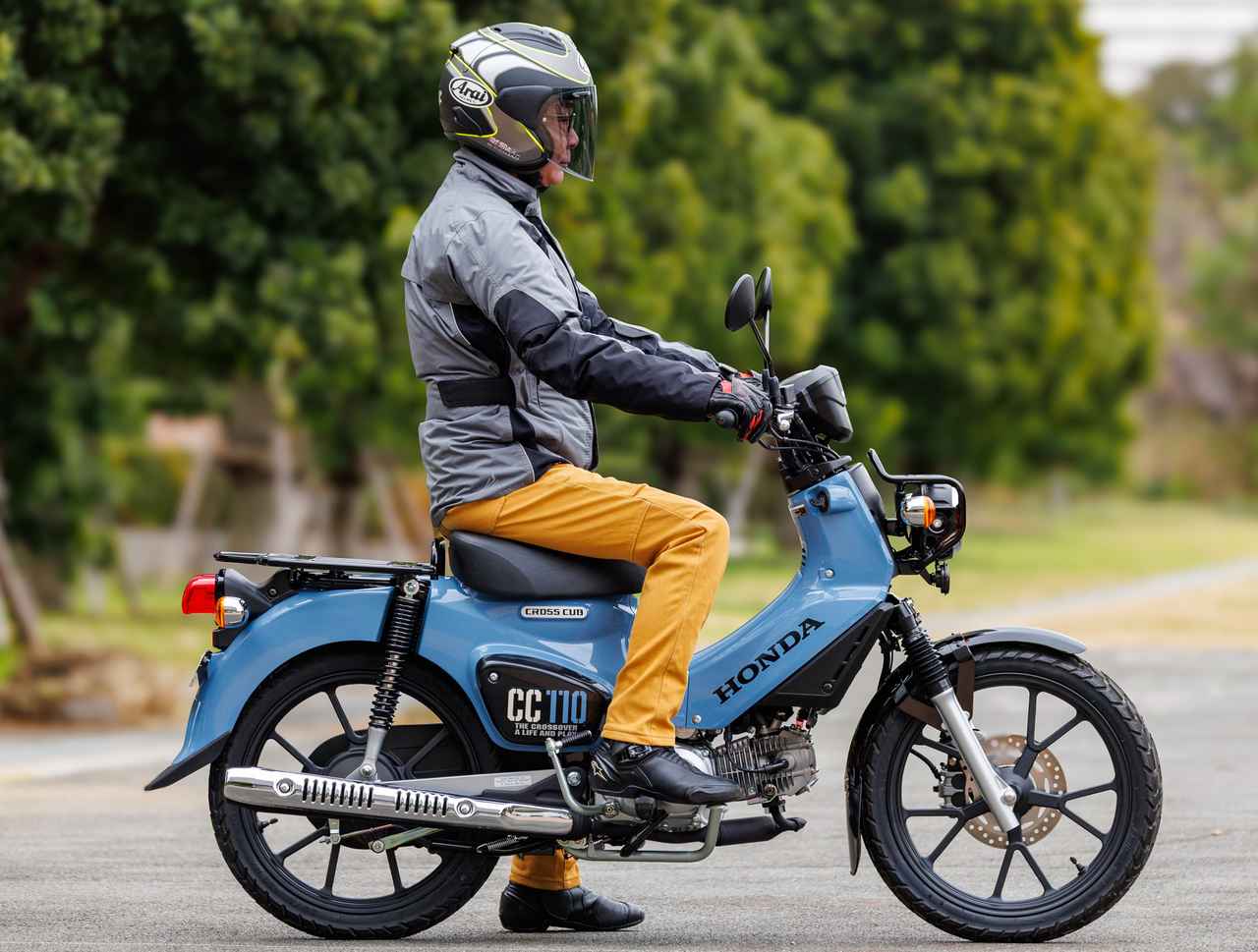 画像7: 【レビュー】ホンダ「クロスカブ110 Lite」インプレ｜国内初試乗！ 遊びゴコロにあふれた魅力はそのまま継承！