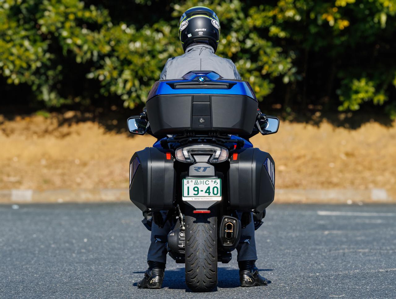 画像10: 【レビュー】BMW「R1300RT」インプレ|国内初試乗! 先進技術を満載した新世代のグランドツアラー!