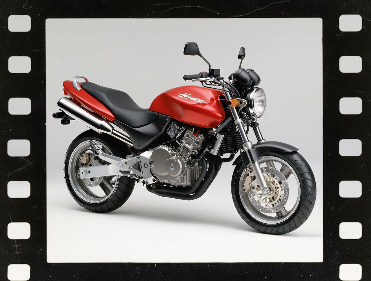 画像: ホンダ「ホーネット」(1996年)【90年代に登場したホンダのバイク図鑑】 - webオートバイ