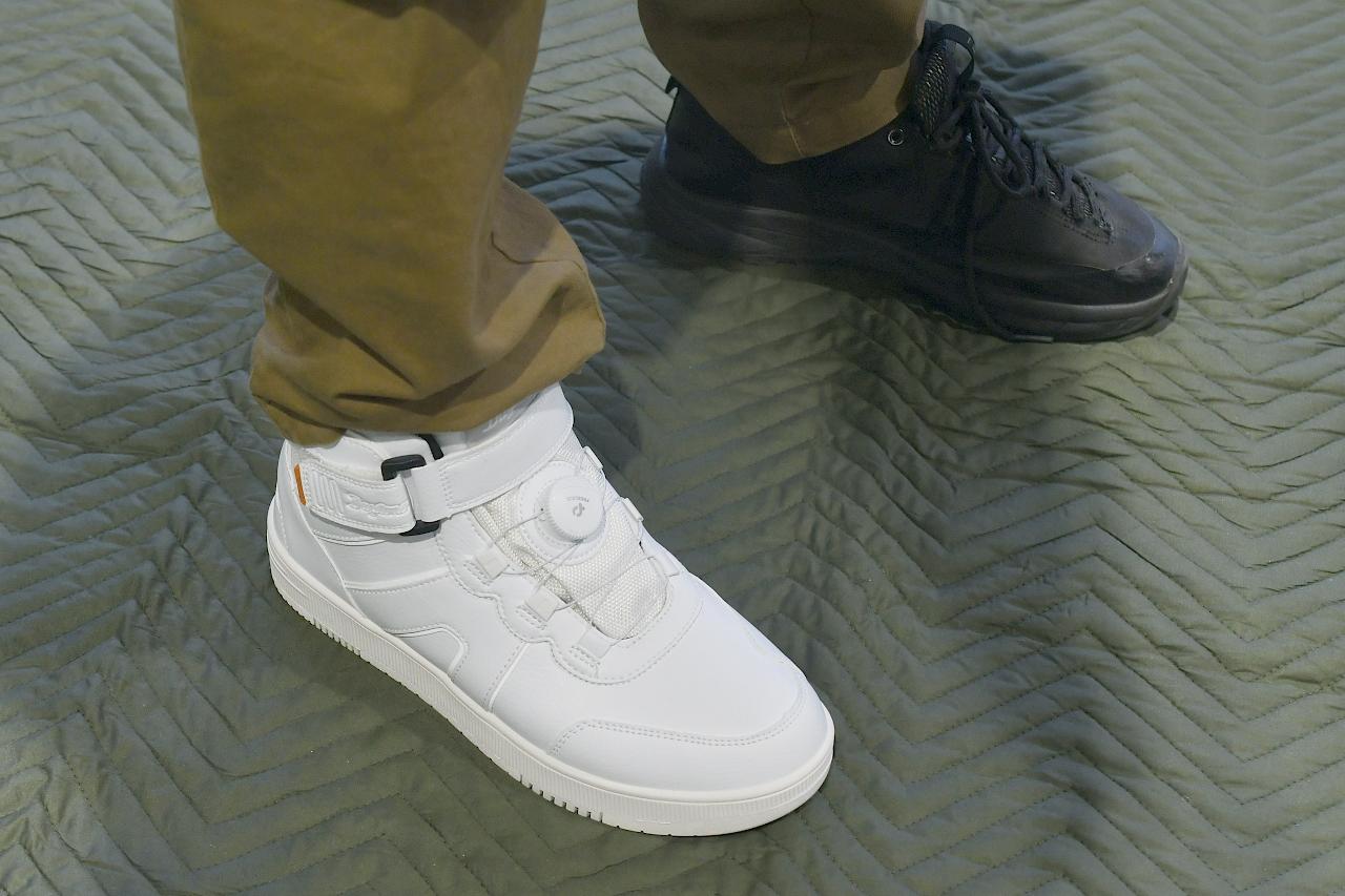 画像4: 実際にインソールサイズを合わせてフィッティングが合うか試してみる