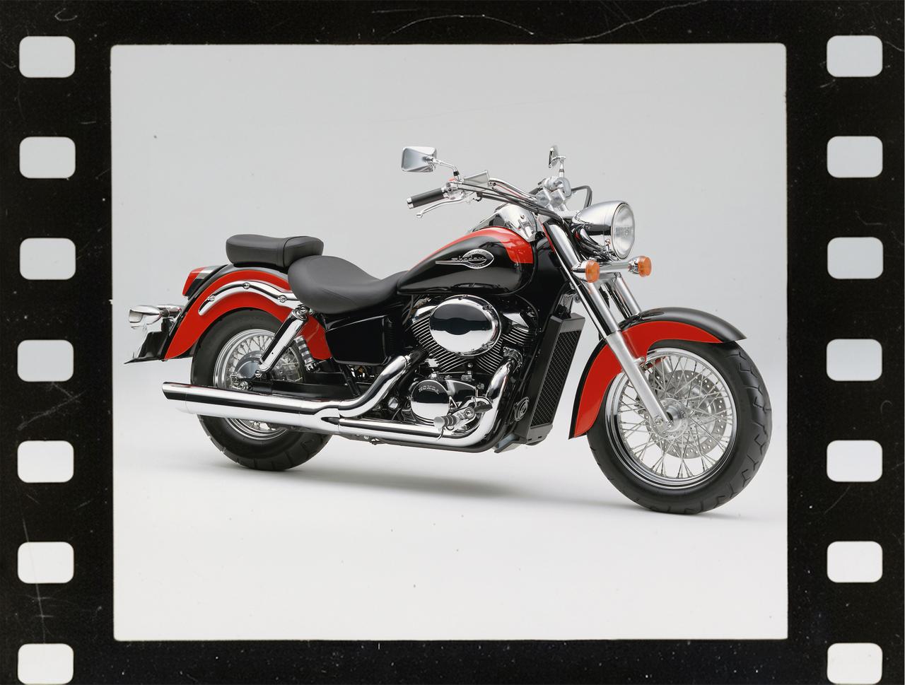 画像: ホンダ「シャドウ400 / 750」(1997年)【90年代に登場したホンダのバイク図鑑】 - webオートバイ